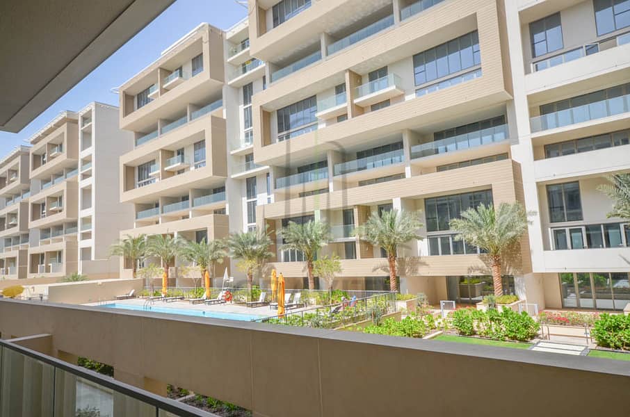 Smart  Living 2BR Apartment in Al Raha Beach