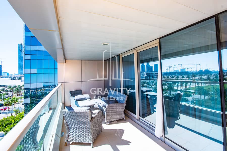 Unfurnished 3BR TH in Gate Tower w/ great views!