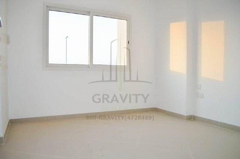 5 Own This Amazing 3BR Apt in Al Reef Downtown