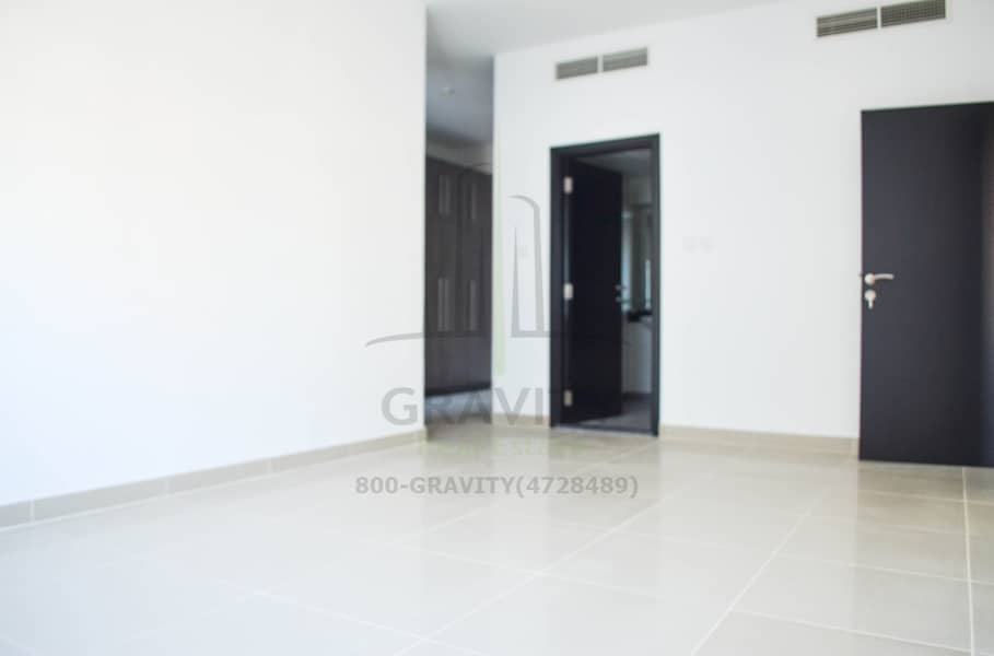 9 Own This Amazing 3BR Apt in Al Reef Downtown