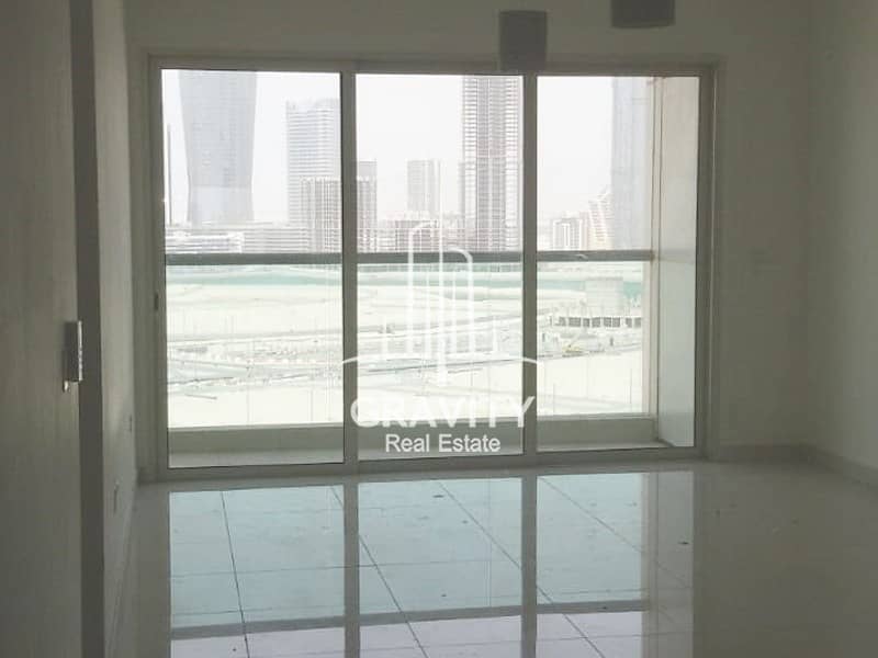 11 Vibrant 2BR w/ panoramic view Al Maha Tower