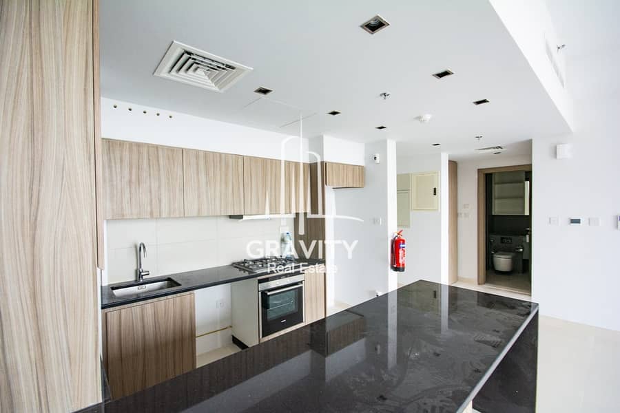 9 VACANT UNIT | Finest 1 BR Apartment in Al Reem