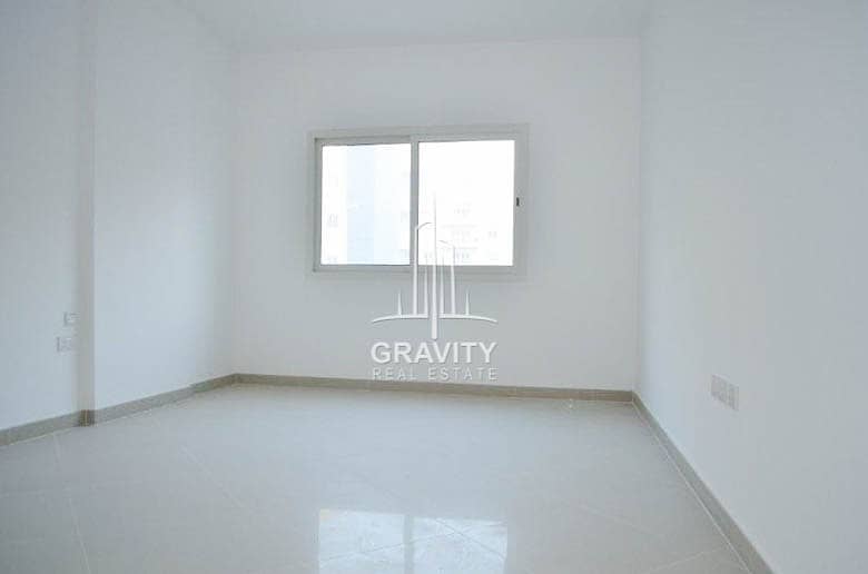 2 Great Investment 1 BR Apartment in Al Reef Downtown