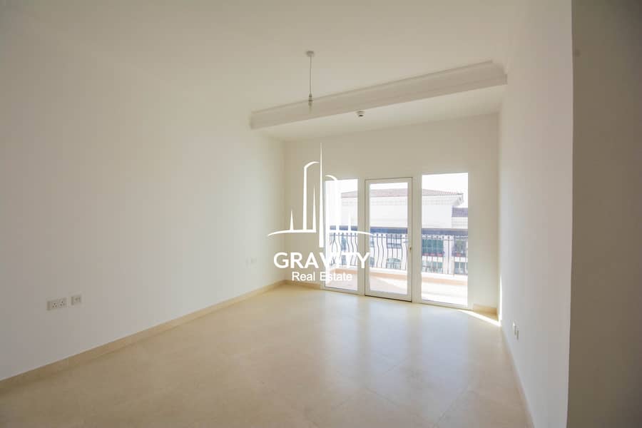 6 Own this Luxurious 3BR Apt in Yas Island