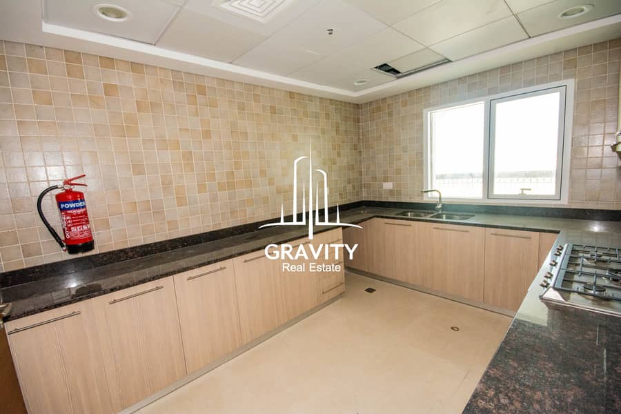 13 Own this Luxurious 3BR Apt in Yas Island