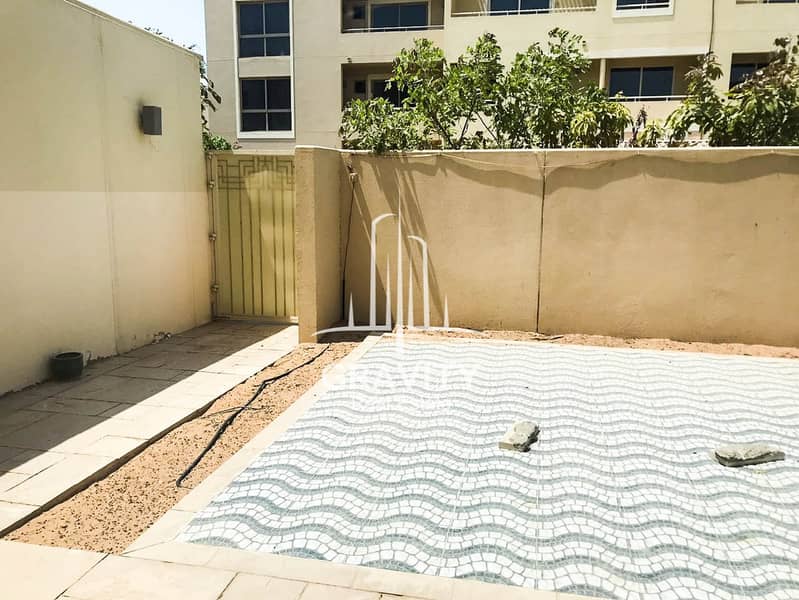 15 Good Investment | Spectacular Townhouse