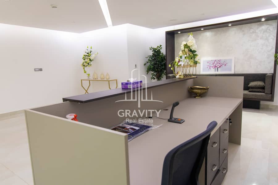 7 The most luxurious Furnished Office in Al Reem