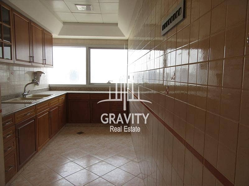 14 Hot Deal | Extravagant Penthouse | Move in Ready |