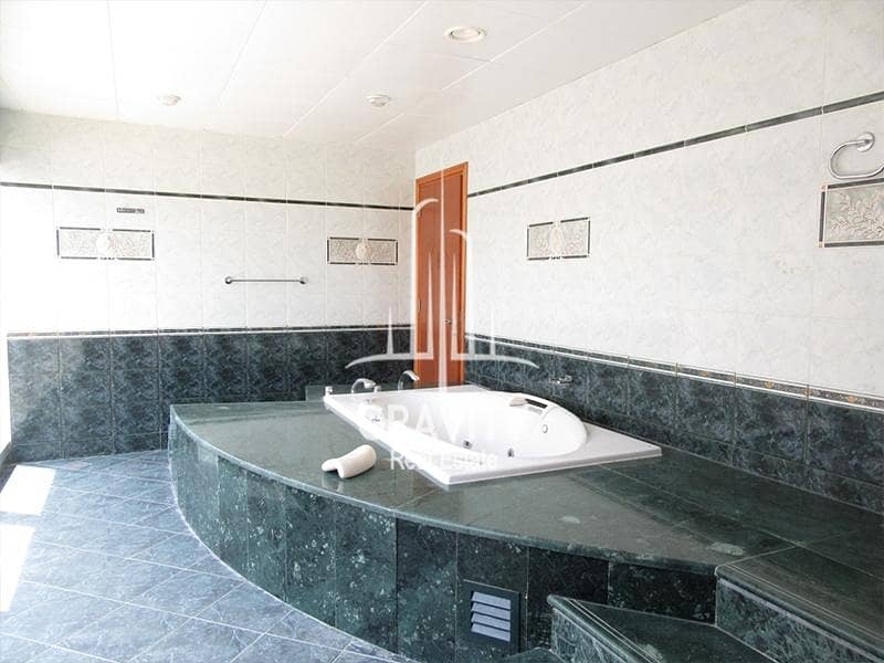 16 Hot Deal | Extravagant Penthouse | Move in Ready |
