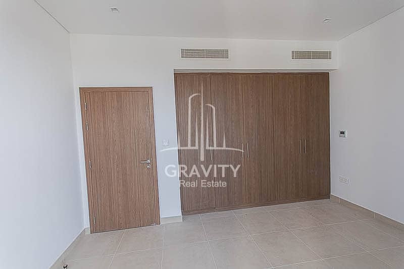 9 Move in Ready in This Fancy 3BR Unit | Inquire Now