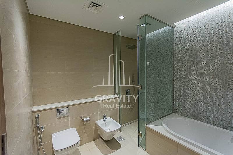 14 Move in Ready in This Fancy 3BR Unit | Inquire Now