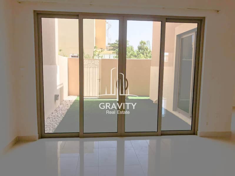 8 Vacant Soon | Dazzling 3BR Townhouse in Al Raha