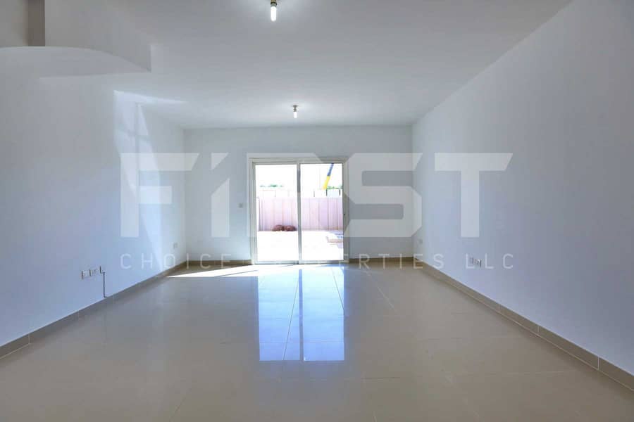 Internal Photo of 3 Bedroom Villa in Al Reef Abu Dhabi U. A. E (8). jpg Internal Photo of 3 Bedroom Villa in Al Reef Abu Dhabi U. A. E (8). jpg