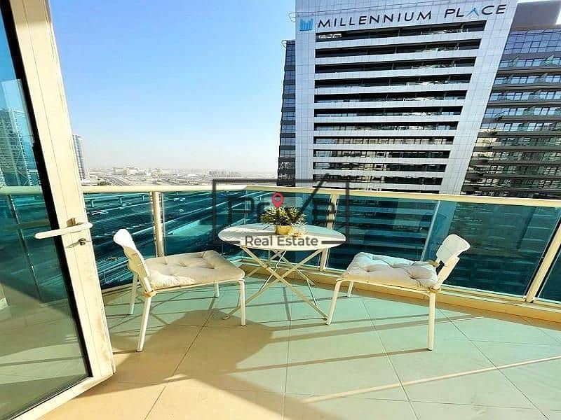 位于迪拜码头，游艇湾公寓 的公寓 1000000 AED - 8203641