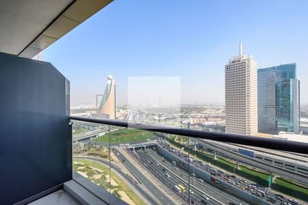 Low Floor Unfurnished One Month Rent Free Low Floor Unfurnished One Month Rent Free
