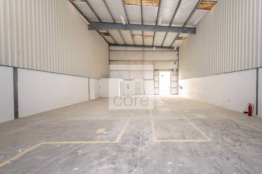Shell and core warehouse vacant | DIP 1