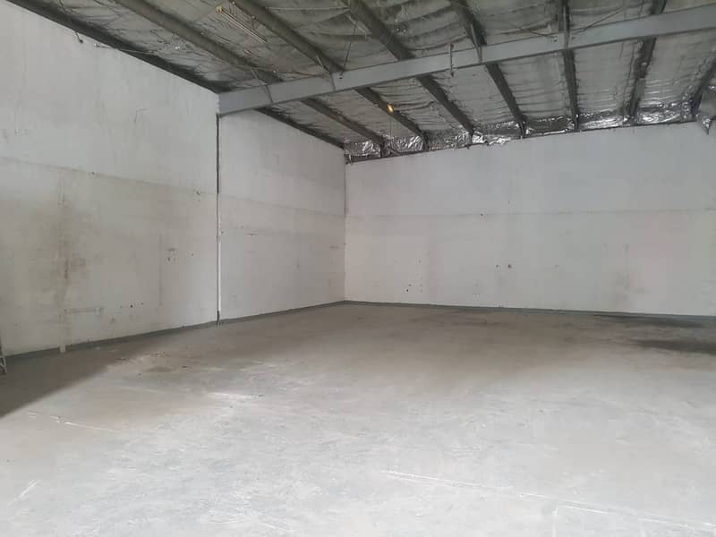 No Commission !  Huge Warehouse in Al Quoz