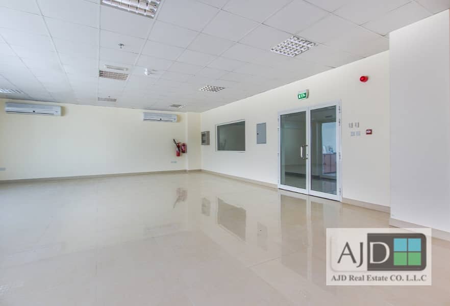 位于乌姆拉穆尔街区，AJD大楼 的写字楼 59550 AED - 4177259