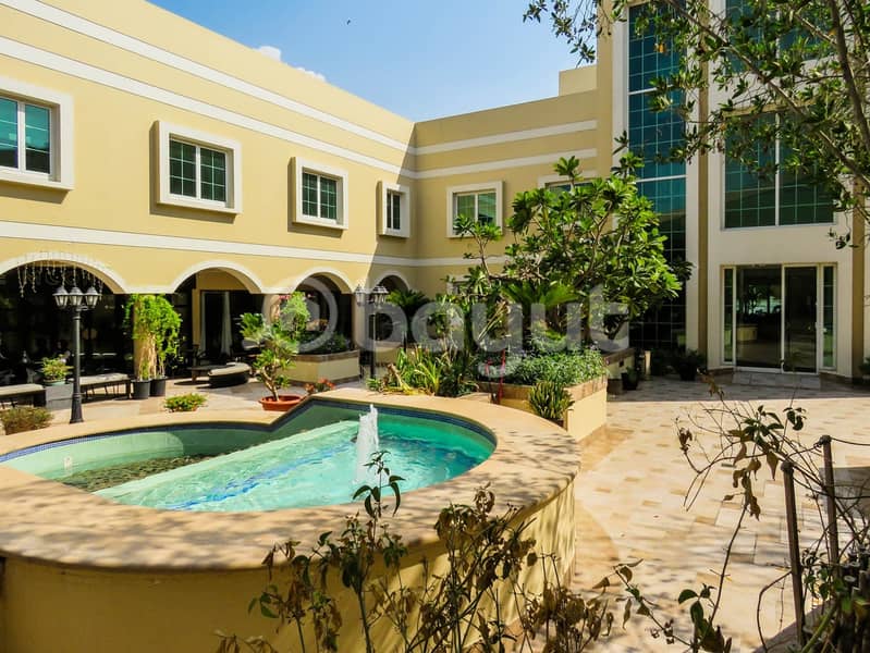 2 No Commission Spacious Balcony with Courtyard View