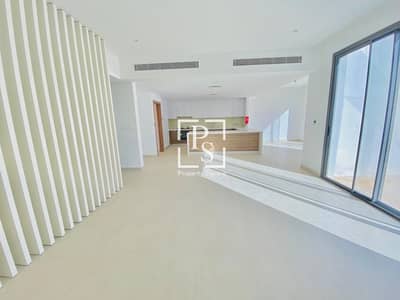 3 Bedroom Villa for Sale in Yas Island, Abu Dhabi - Ready to Move ! Single Row 3 BR For Sale Now