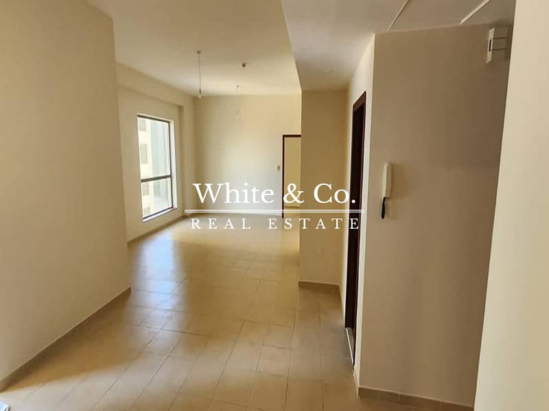 Vacant Now | Huge Layout | One Bedroom Vacant Now | Huge Layout | One Bedroom