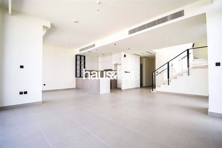 位于迪拜山庄,高尔夫树园社区 3 卧室的别墅 7950000 AED - 8218449 位于迪拜山庄,高尔夫树园社区 3 卧室的别墅 7950000 AED - 8218449
