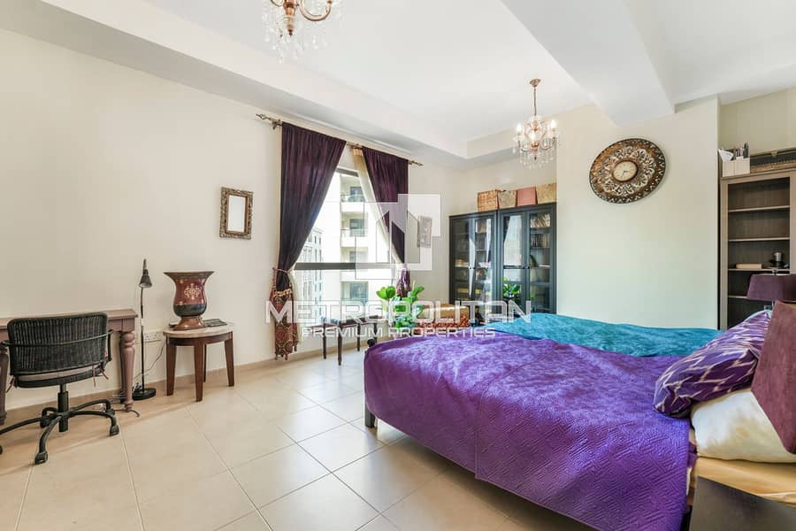 Ready to Move in | Fully Furnished | Prime Area Ready to Move in | Fully Furnished | Prime Area