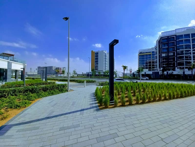 FNB Shop Available For Restaurant•Boulevard View•Ready For Lease•Prime Location FNB Shop Available For Restaurant•Boulevard View•Ready For Lease•Prime Location