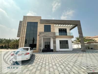Studio for Rent in Khalifa City, Abu Dhabi - 2300/month|Exclusive-Brand new|luxurious spacious studio|Modern-kitchen|modern bathroom