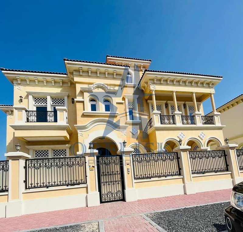 Brand New Condition Villa - 2 mins walking distance from Dubai Water Canal (Price Negotiable)