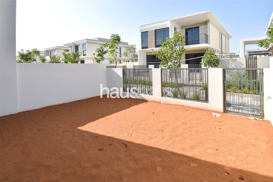 Larger Garden Size | Great Location| Available Now Larger Garden Size | Great Location| Available Now