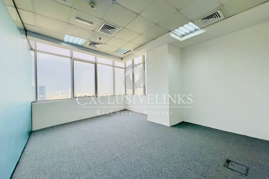 Huge Layout | Vacant Now | Fitted Huge Layout | Vacant Now | Fitted