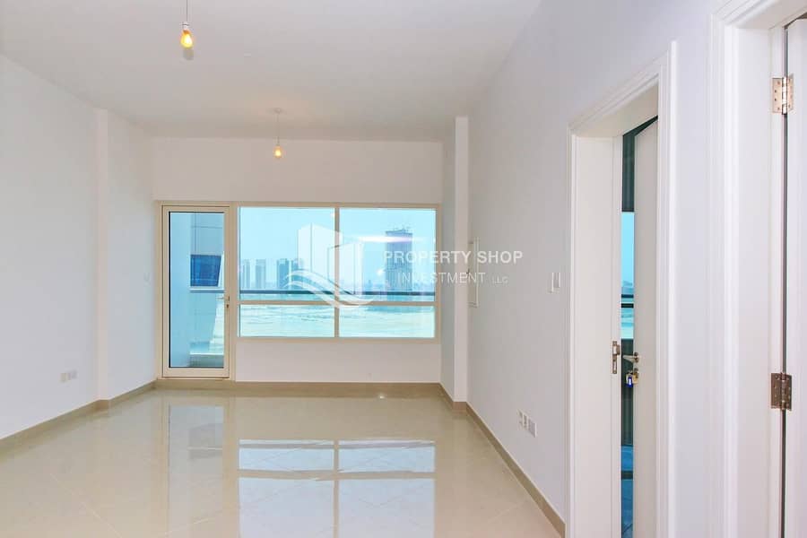 7 Best Deal! Magnificent High Floor Apt with Balcony