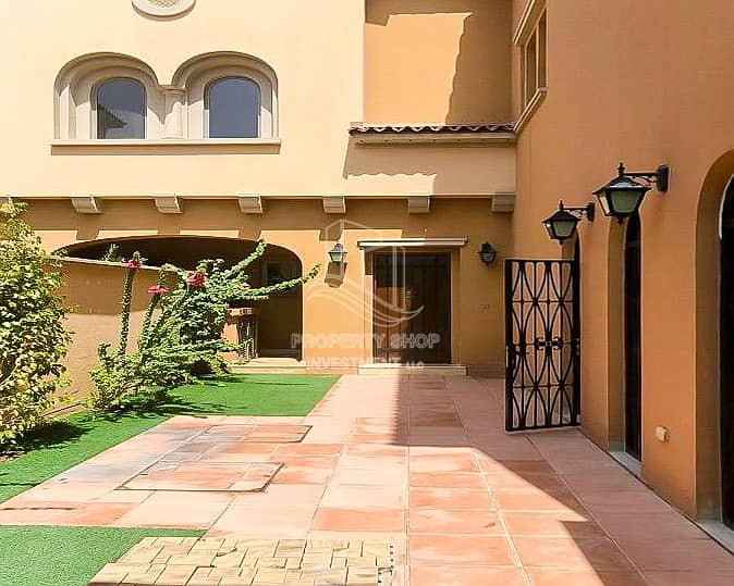 HOT DEAL! Gorgeous Quadplex Mediterranean villa