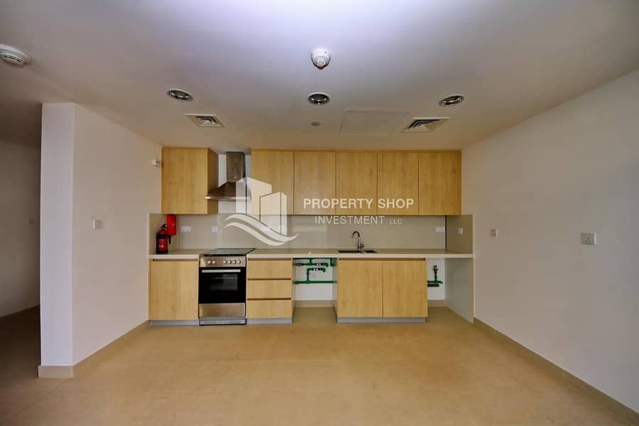 4 Hot Price! Modern Apt with Study Room Lifestyle & Perfect Location