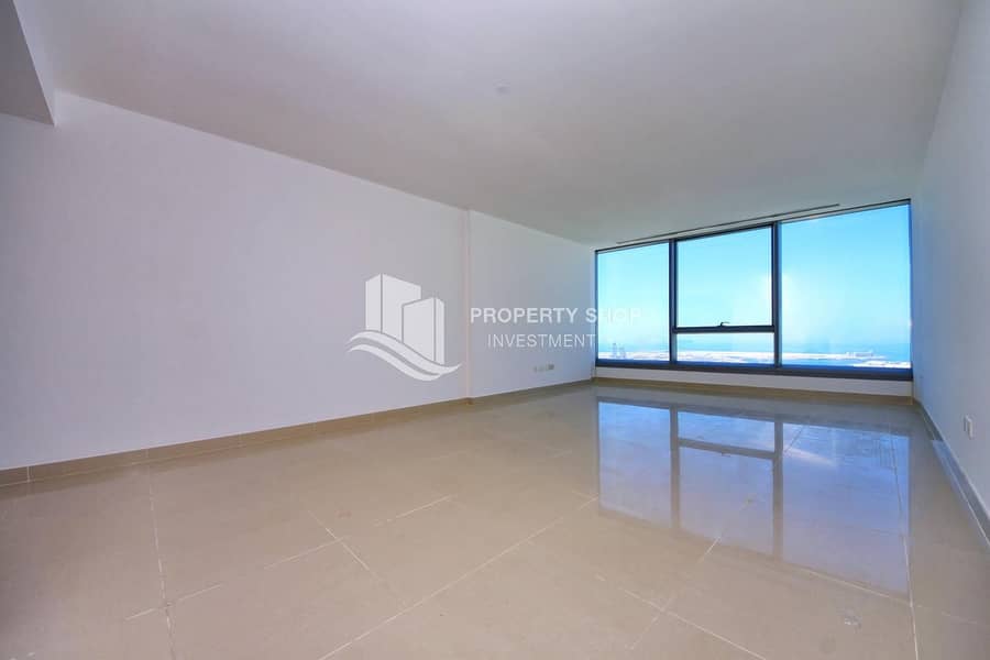 2 Invest In High Floor Ideal Family Home w/ Sea View!