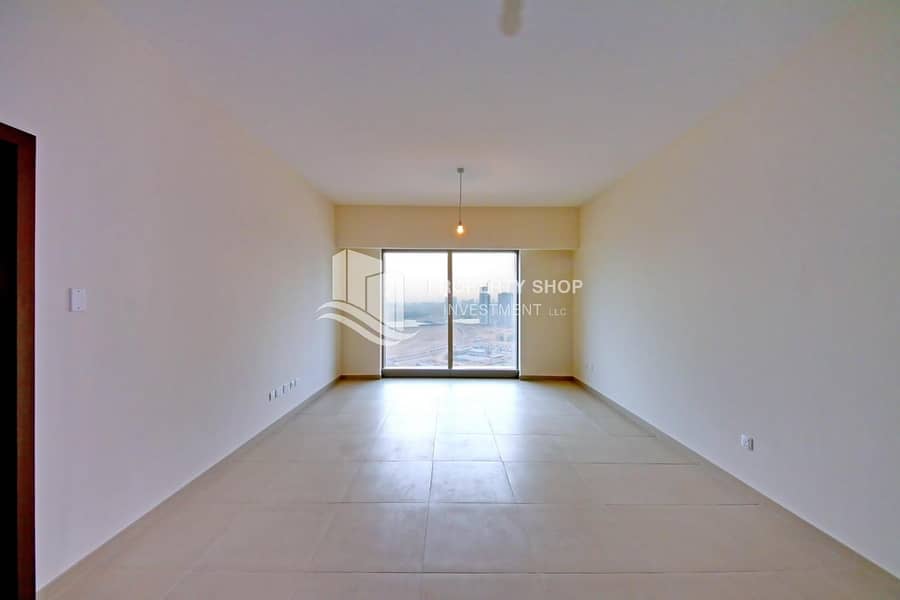 6 Excellent Apt on High floor with High ROI!