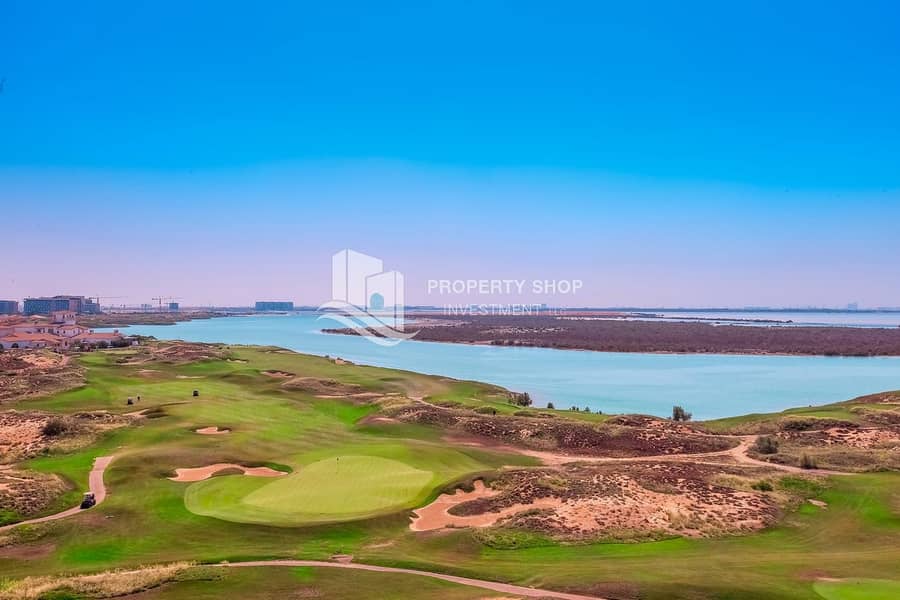 2 Prestigious Penthouse w/ Spectacular Golf Course Views
