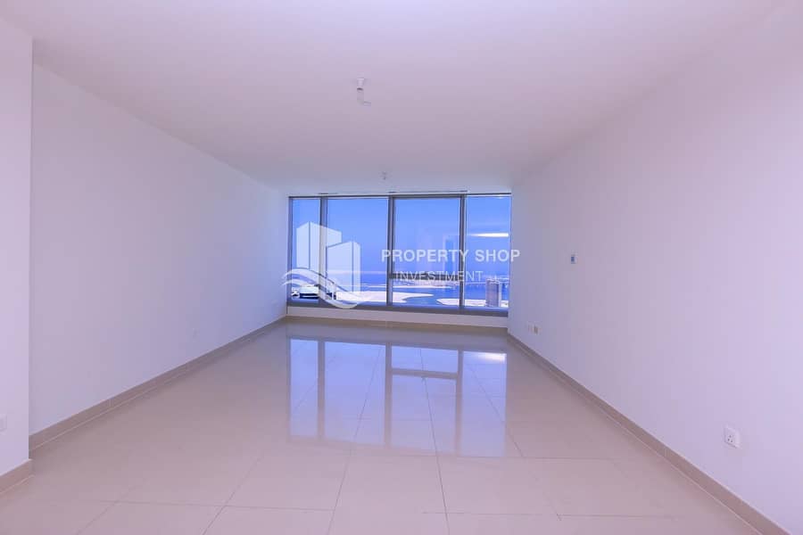 8 Elegant Sea View & High Floor in Premier Location!