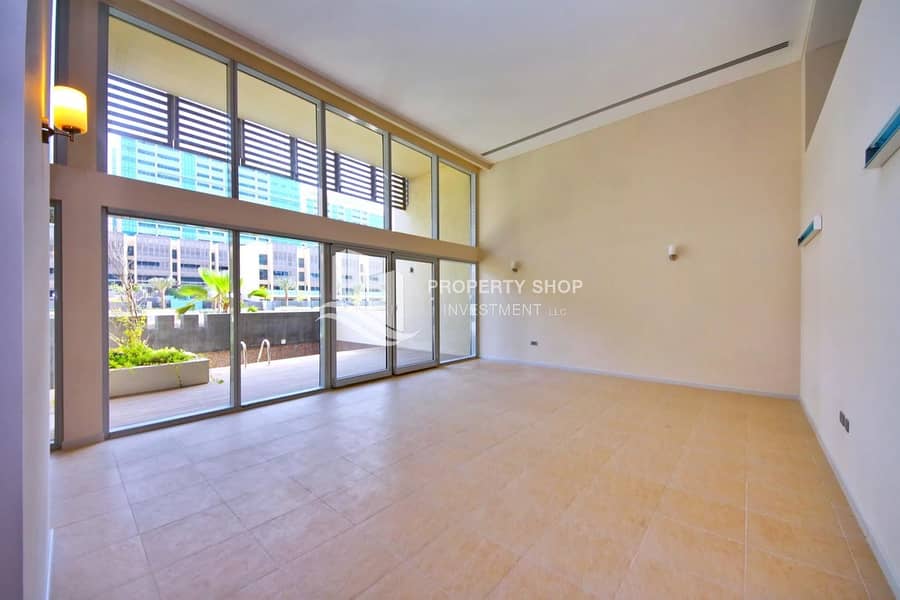 15 Best Deal| Prestigious Townhouse| Spectacular Canal View