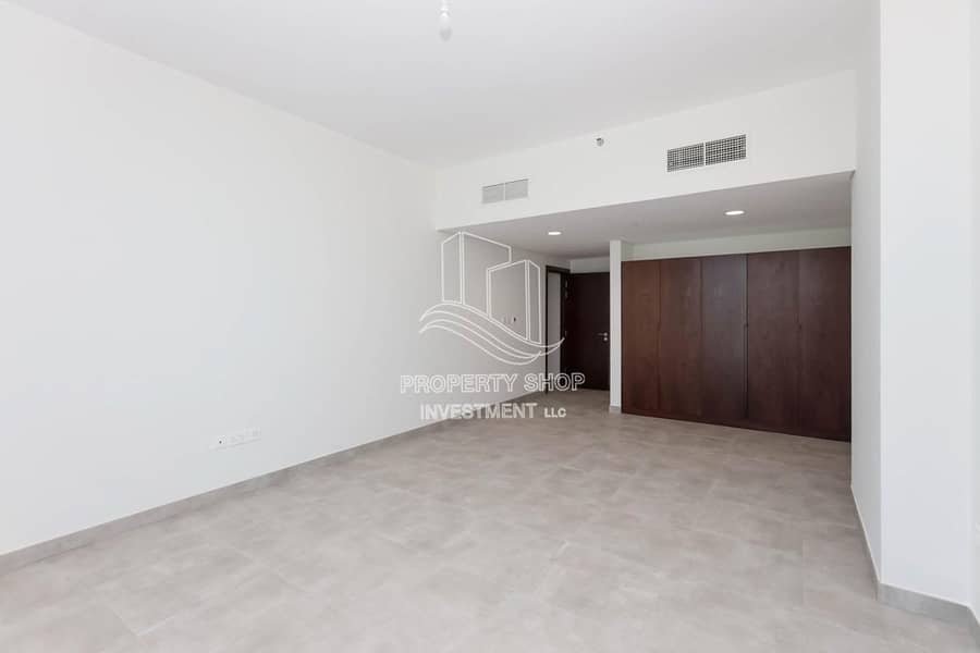 5 Highly Desirable Brand New 2BR Ready to Move In!