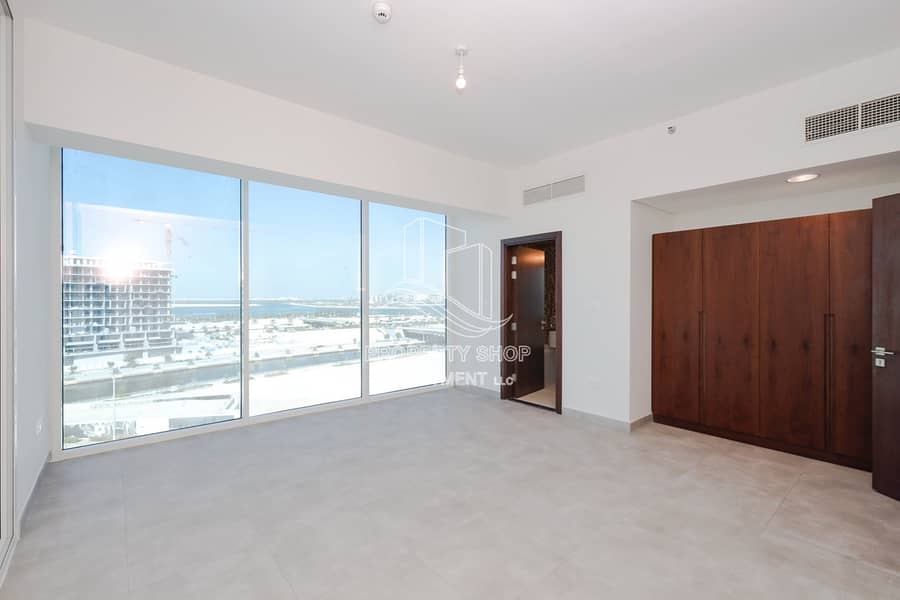 3 Make your Move In Exceptionally Spacious Brand New Apt