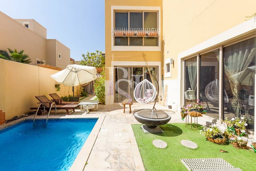 Hot Deal! Lavish Upgraded Villa with Private Pool