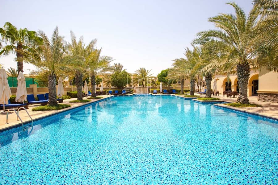 9 Luxury Villa | Private Pool & Landscaped Garden | Move Soon