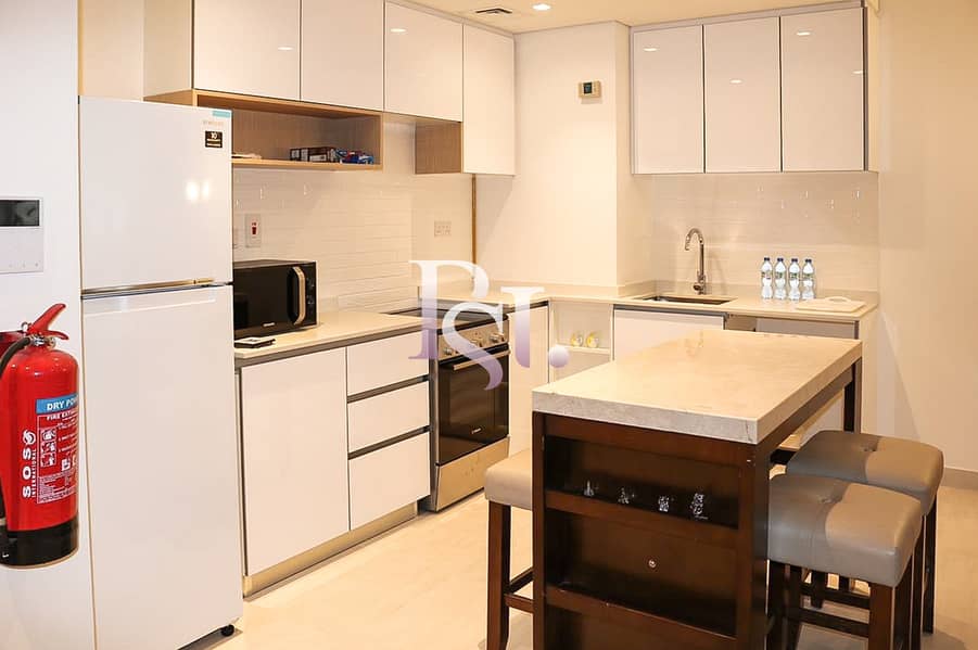 6 Move In Fully Furnished Apt & Experience the Modern Lifestyle!