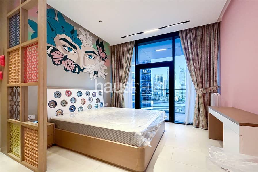 Unique Design | Modern | Fully Furnished Unique Design | Modern | Fully Furnished