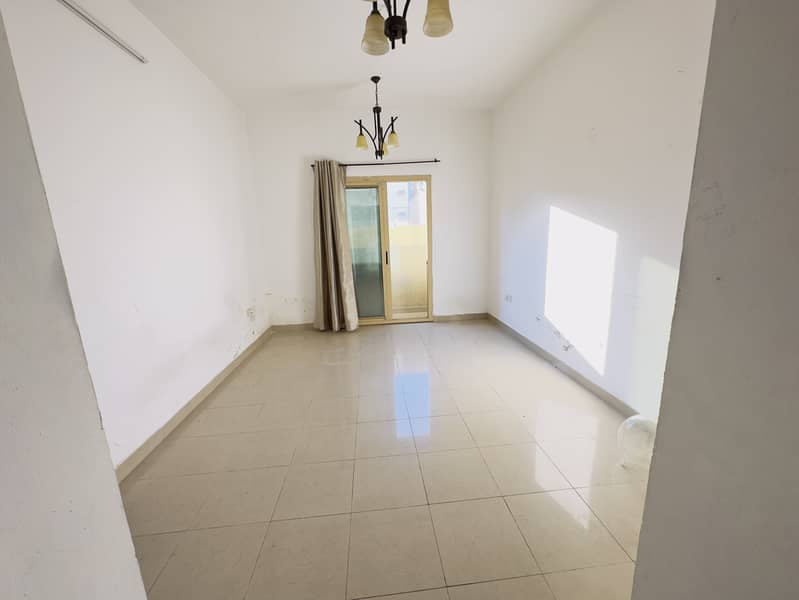 BIG OFFER // NO DEPOSIT // NICE 1 BEDROOM HALL WITH BALCONY + 2 BATHS + WARDROBE ONLY 20K IN 6 CHQS BIG OFFER // NO DEPOSIT // NICE 1 BEDROOM HALL WITH BALCONY + 2 BATHS + WARDROBE ONLY 20K IN 6 CHQS