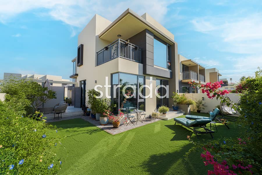 Vacant December | 4 Bed | Single Row Vacant December | 4 Bed | Single Row