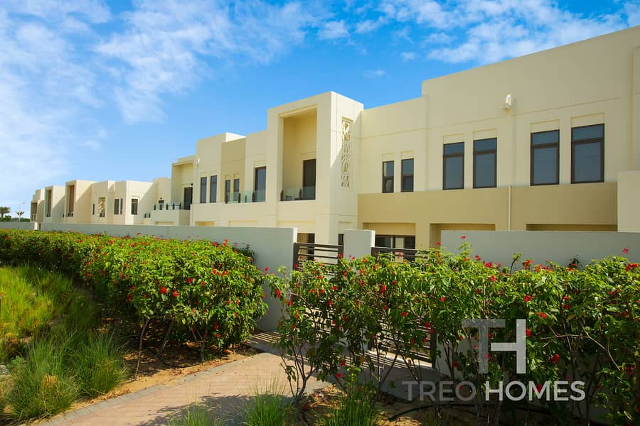 Well Maintained - Spacious Layout - View today Well Maintained - Spacious Layout - View today
