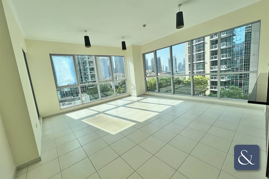 Large 1 Bedroom | The Residences 7 | Vacant Large 1 Bedroom | The Residences 7 | Vacant